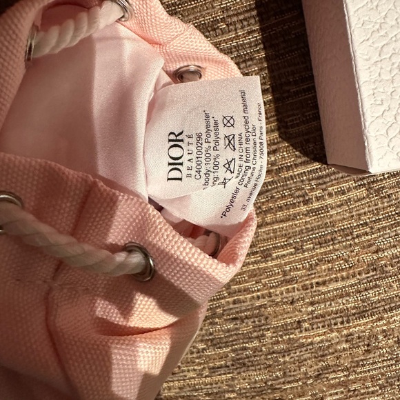 New Dior pink drawstring pouch - Picture 2 of 4